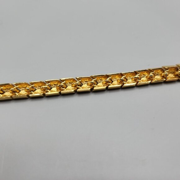 Gold Tone Chevron Tennis Bracelet 8" Clear Stone - Picture 4 of 9